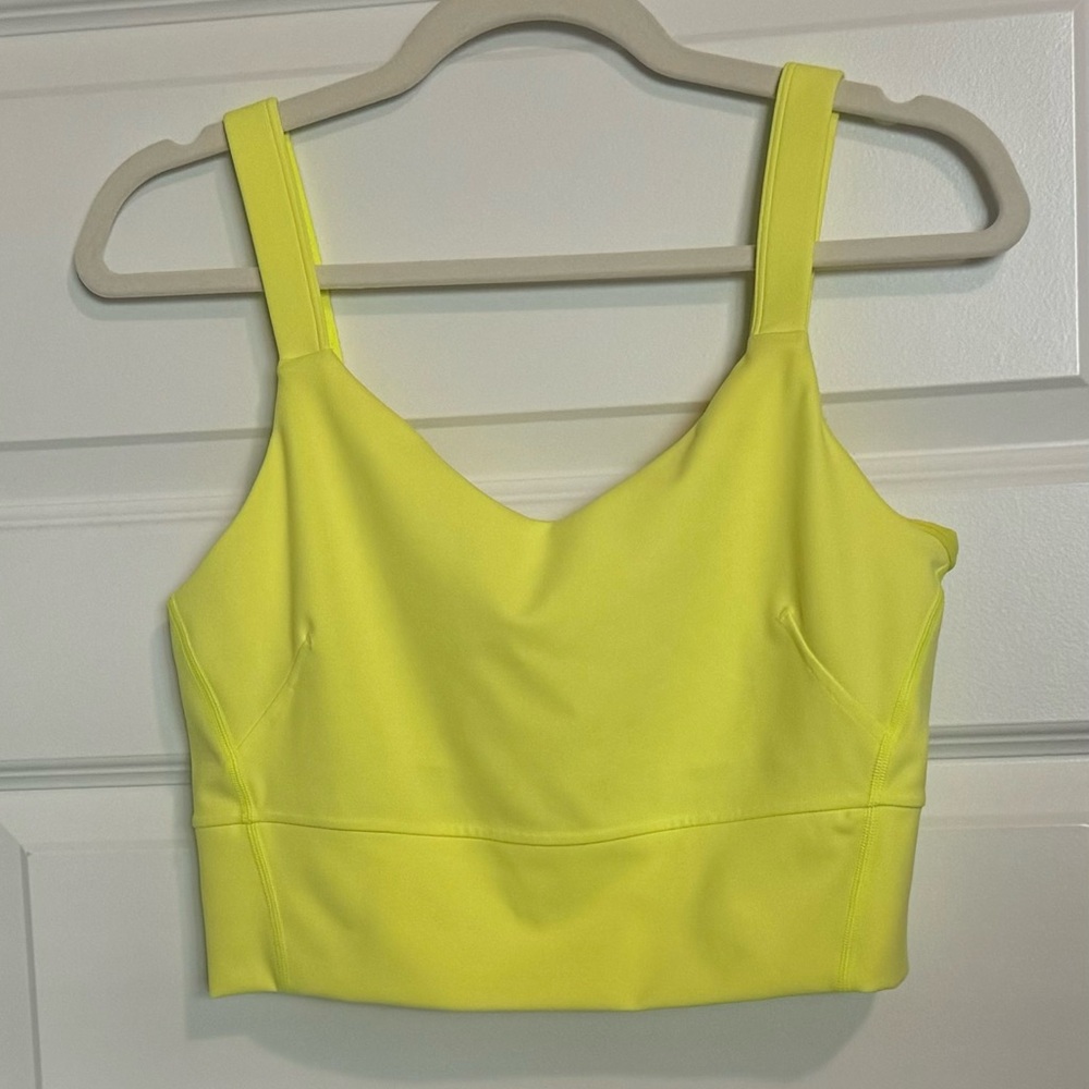 Lululemon Wunder Train Straight
Strap Tank